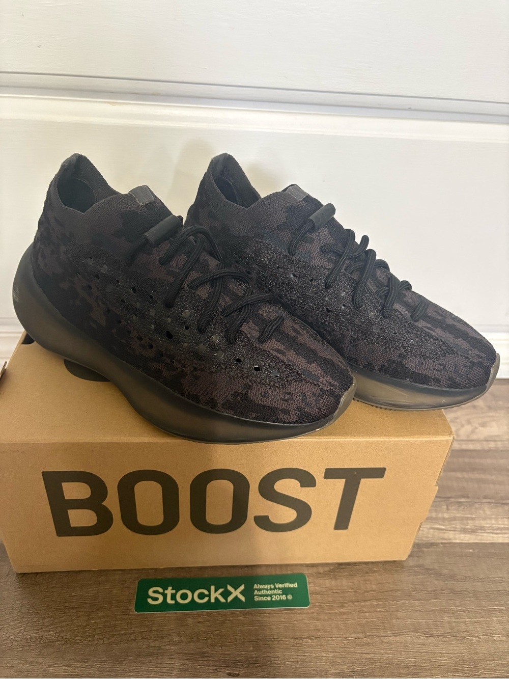 adidas Yeezy Boost 380 Onyx Non-Reflective Lace Up Unisex. Primeknit Sneaker
